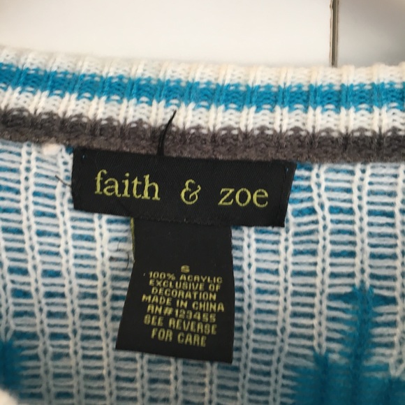 Sweater - Picture 2 of 3